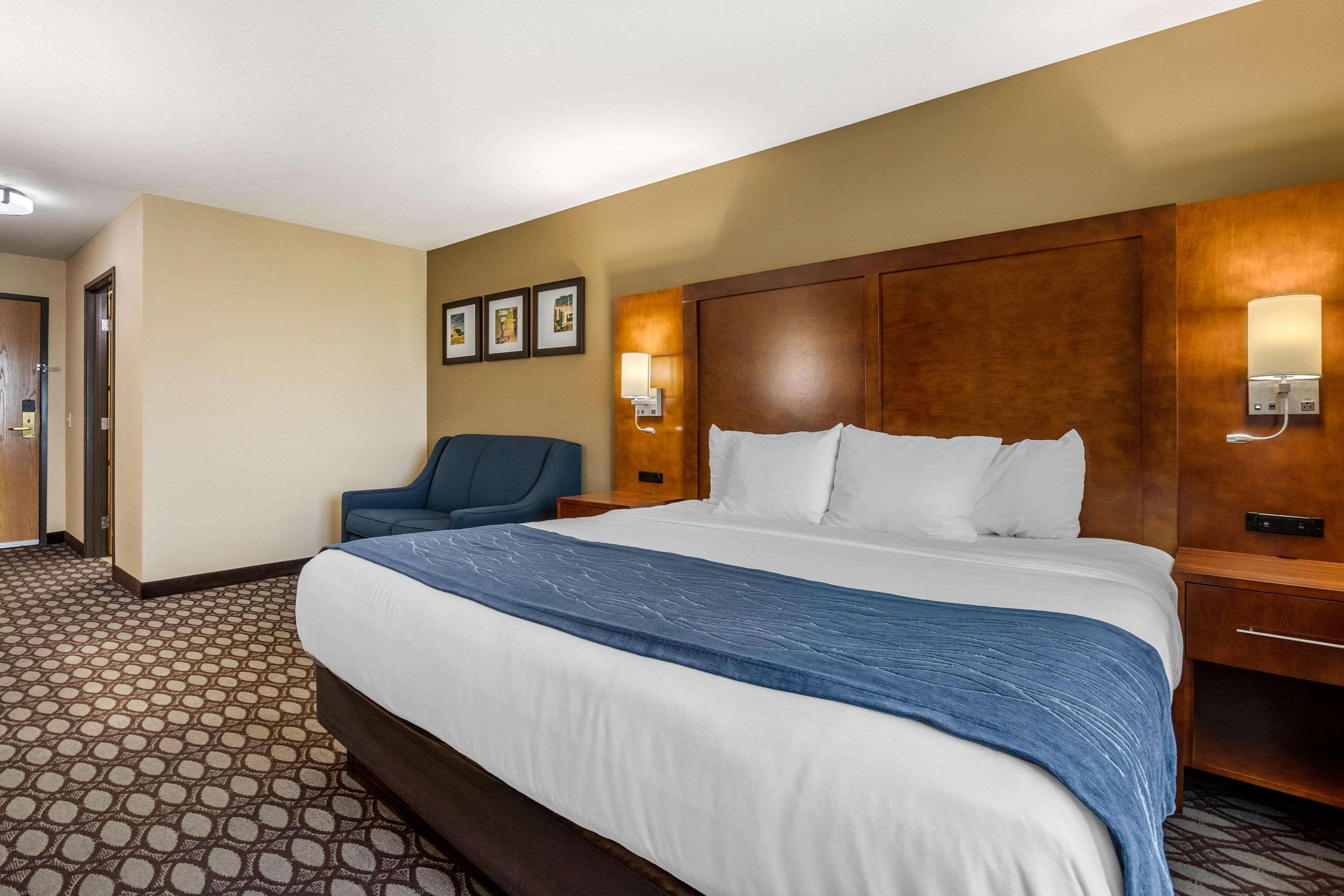 Comfort Inn Story City Esterno foto